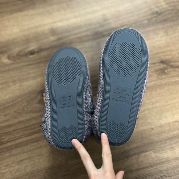 NWT MUK LUKS Leigh Cable Knit Women's Pull on Slipper Bootie Purple Sz L - Picture 5 of 12